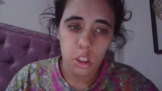 annarose19 online show from January 7, 11:45 pm