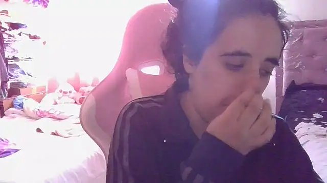 annarose19 online show from February 17, 6:04 pm