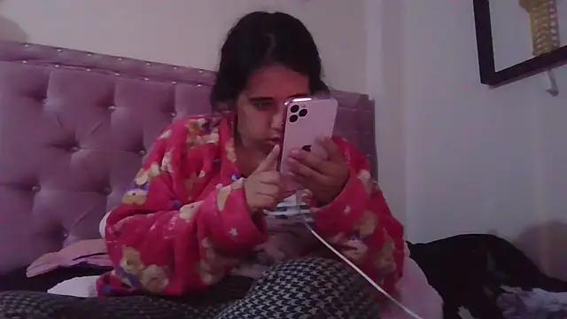 annarose19 online show from March 19, 2:05 am