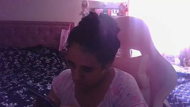 annarose19 online show from April 27, 6:50 pm