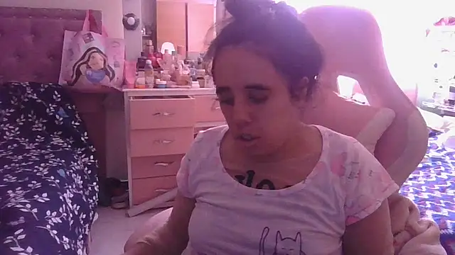annarose19 online show from April 29, 4:55 pm