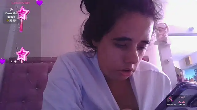 annarose19 online show from April 30, 8:57 pm