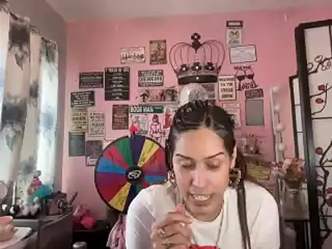 latinacubana online show from January 22, 4:23 pm