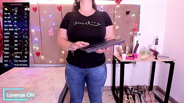 Zaly mature online show from January 7, 10:12 pm