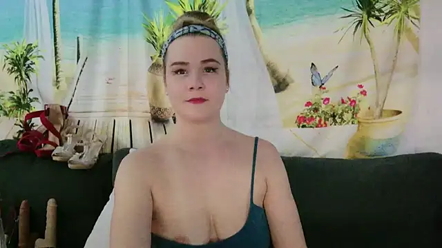Kellylynn69 online show from December 4, 1:25 am