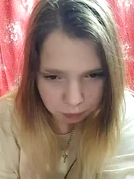 Zuli Kiska online show from December 11, 9:12 pm