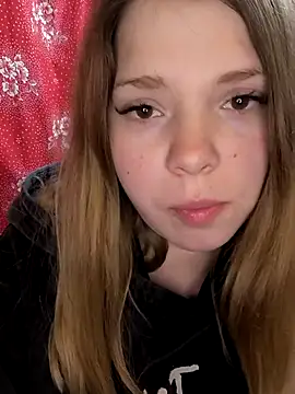 Zuli Kiska online show from February 22, 7:23 pm