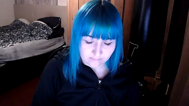 beauty-of-pain online show from March 7, 1:30 pm