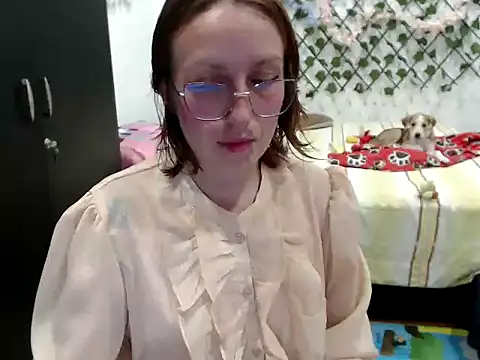 kittykalor09 online show from March 1, 2:13 am