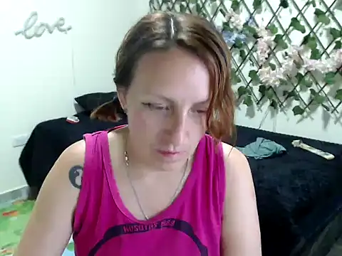 Snapshot of kittykalor09 chatting on May 19, 3:24 am kittykalor09 online show from May 19, 3:24 am