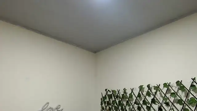 Snapshot of kittykalor09 chatting on June 10, 9:14 pm kittykalor09 online show from June 10, 9:14 pm