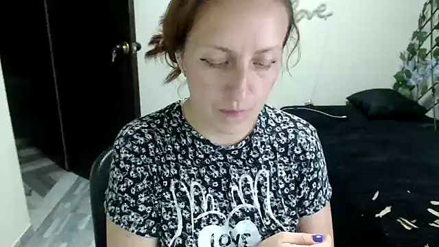 Snapshot of kittykalor09 chatting on June 26, 4:17 am kittykalor09 online show from June 26, 4:17 am