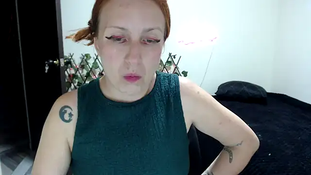 Snapshot of kittykalor09 chatting on July 18, 2:16 am kittykalor09 online show from July 18, 2:16 am