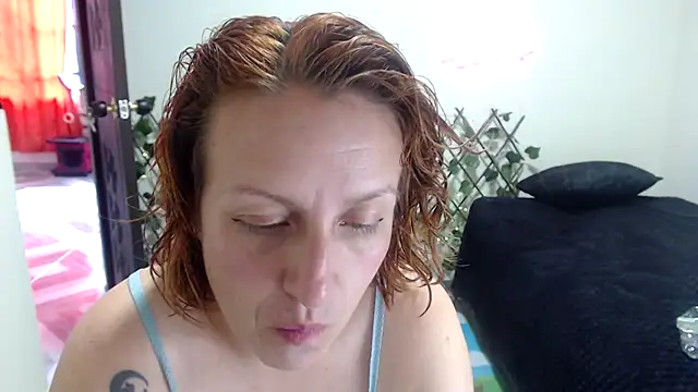 Snapshot of kittykalor09 chatting on July 24, 8:51 pm kittykalor09 online show from July 24, 8:51 pm