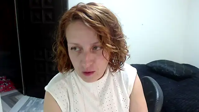 Snapshot of kittykalor09 chatting on July 28, 1:45 am kittykalor09 online show from July 28, 1:45 am