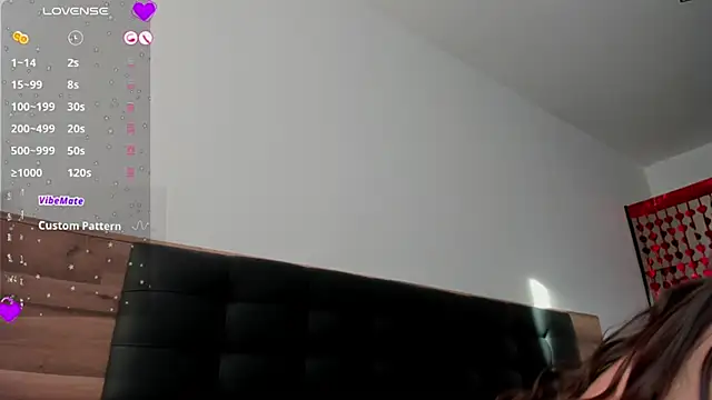 juicekatee online show from February 14, 6:45 am