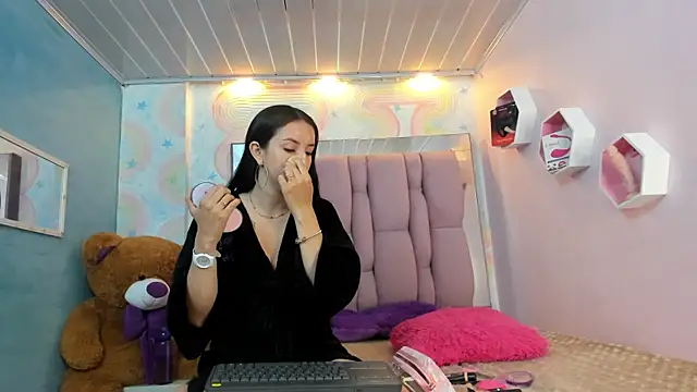 danaythamara1 online show from January 30, 10:08 pm