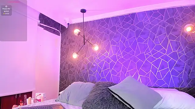 danaythamara1 online show from November 13, 9:36 pm