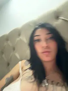 Snapshot of natalia-888 chatting on April 11, 12:48 am natalia-888 online show from April 11, 12:48 am