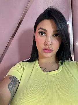 Snapshot of natalia-888 chatting on July 2, 12:43 am natalia-888 online show from July 2, 12:43 am