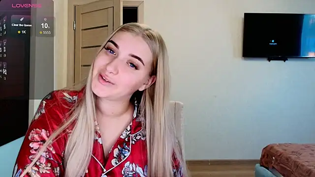 Adr1ana  online show from October 17, 5:10 am