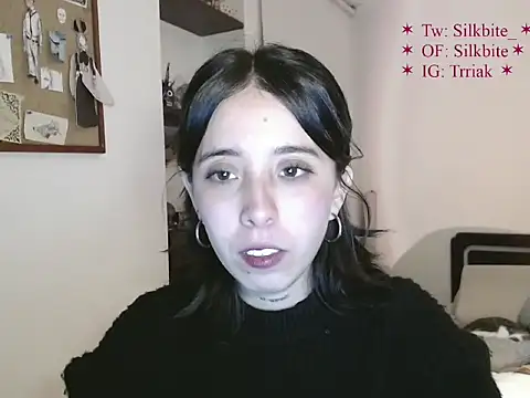 Snapshot of babyluna_8_8 chatting on May 21, 11:45 pm babyluna 8 8 online show from May 21, 11:45 pm