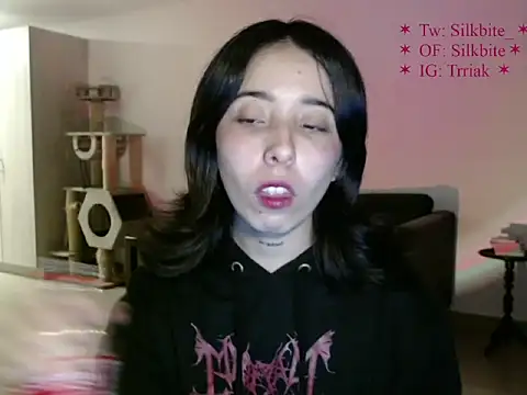 Snapshot of babyluna_8_8 chatting on July 22, 12:46 am babyluna 8 8 online show from July 22, 12:46 am
