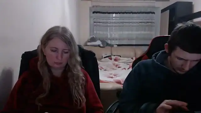 PeterAndJen online show from February 17, 9:08 pm