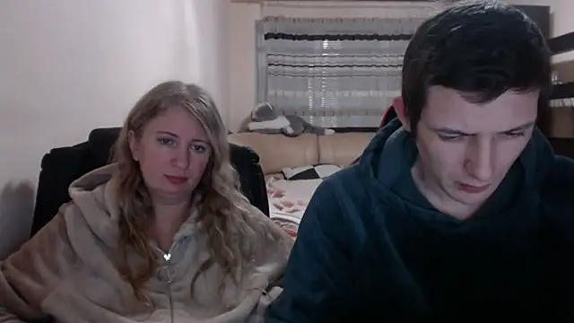 PeterAndJen online show from February 18, 6:47 pm