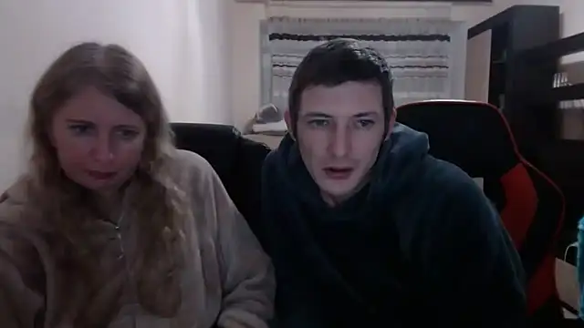 PeterAndJen online show from February 18, 9:53 pm