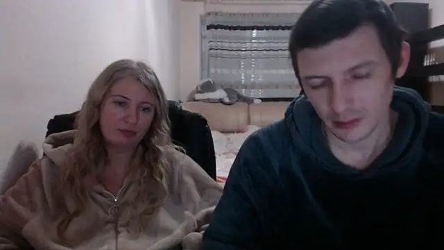 PeterAndJen online show from February 20, 4:14 pm
