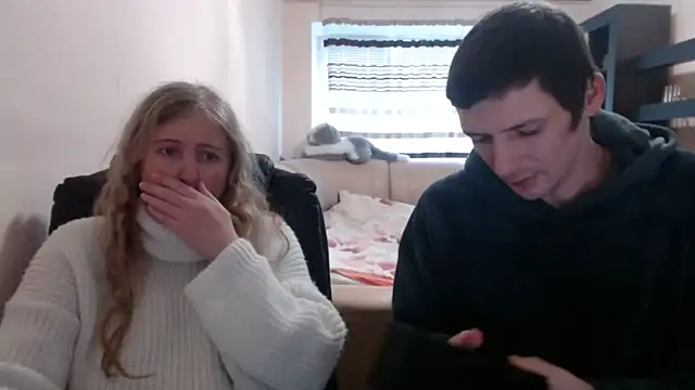 PeterAndJen online show from March 1, 1:51 pm