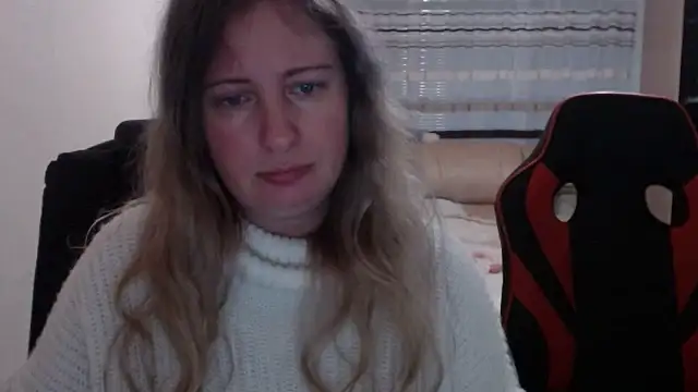 PeterAndJen online show from March 22, 4:37 pm