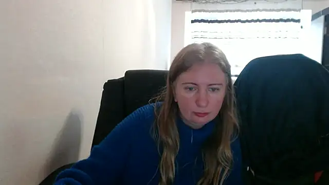 PeterAndJen online show from January 11, 8:30 am