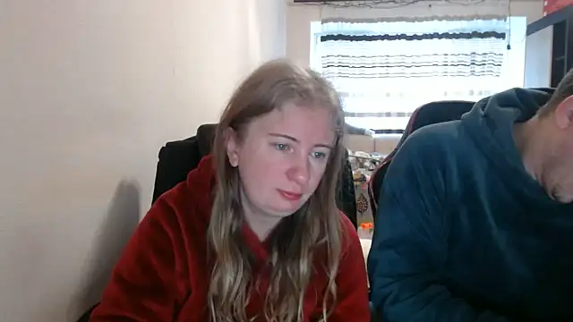 PeterAndJen online show from February 23, 7:28 am