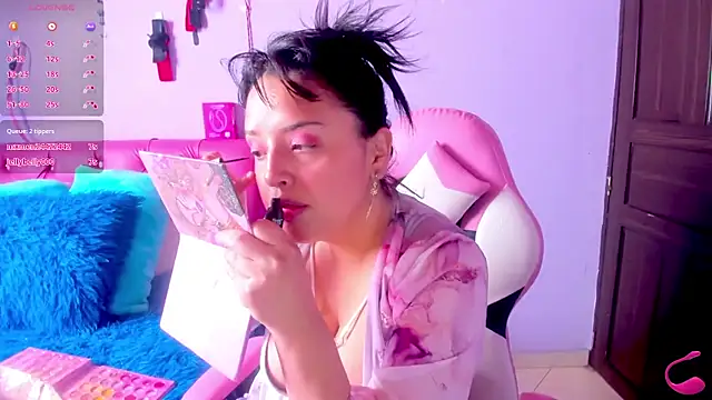 crissn0707 online show from November 23, 12:16 pm