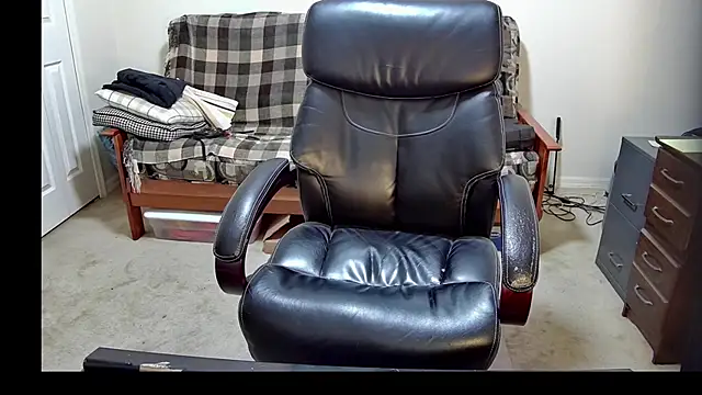 Snapshot of jimmy_d47 chatting on March 2, 12:01 pm jimmy d47 online show from March 2, 12:01 pm