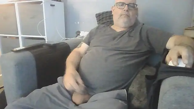 Naturistmale45 online show from July 20, 8:17 am