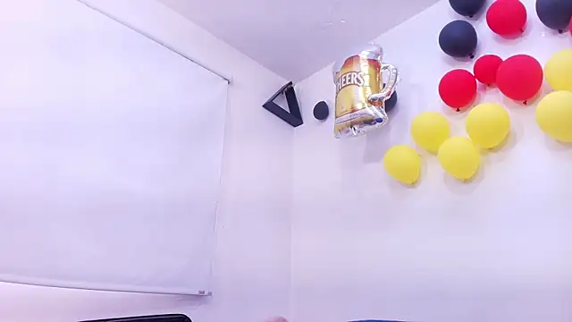 timkerbell  online show from September 29, 7:19 pm