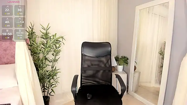 Snooky Clinton online show from September 18, 11:40 pm