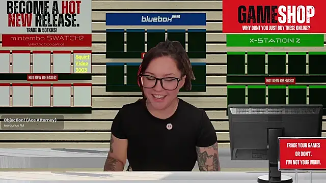 JennKenobi online show from October 9, 4:16 pm