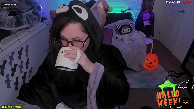 JennKenobi online show from October 27, 2:43 pm