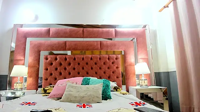 briana wonder69xxx online show from March 15, 1:30 am