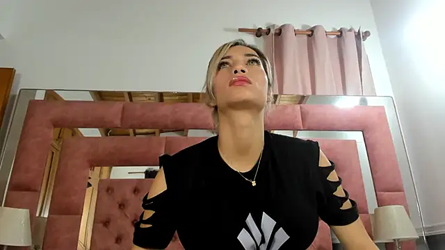 briana wonder69xxx online show from October 18, 2:40 pm