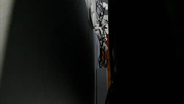 Snapshot of MrsTenderBeast chatting on March 1, 5:27 pm MrsTenderBeast online show from March 1, 5:27 pm