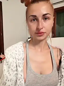 kylie blck online show from February 3, 6:39 pm