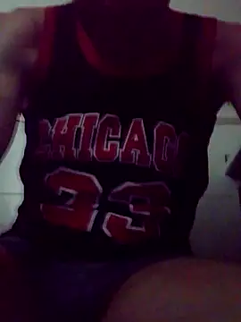 Snapshot of raulacab chatting on April 17, 1:03 pm raulacab online show from April 17, 1:03 pm
