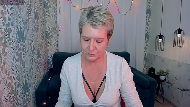 KathySunn online show from January 3, 7:39 pm