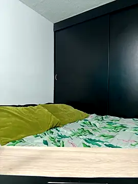 Snapshot of Angela_isabella chatting on October 17, 9:06 pm Angela isabella online show from October 17, 9:06 pm