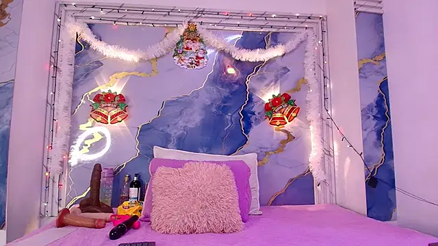 lorrayne  online show from December 19, 12:12 pm